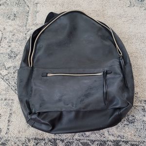 💥 NEXT OFFER TAKES IT💥 Ulta Backpack/purse